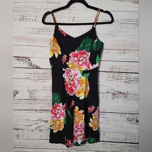 Old Navy Black M floral dress with smocking on the back